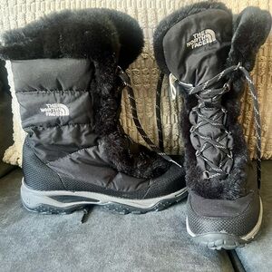 The North Face Black Insulated Boots